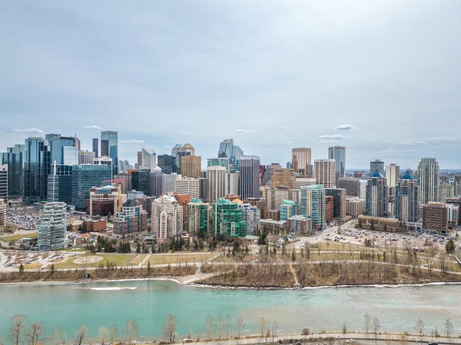 Apartmán Chic 1Br Kensington Unit W/Parking YYC Exteriér fotografie